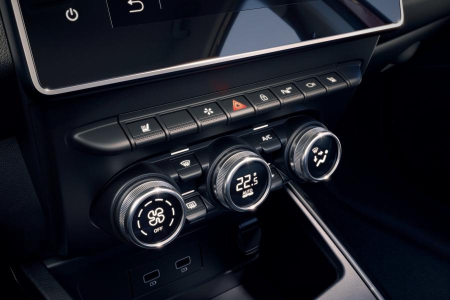 Детали интерьера Renault Arkana 2019 года  (фото 34 из 91)